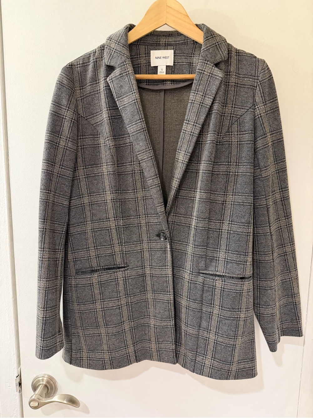 Nine West Oversized Gray Plaid Single-Button Blazer